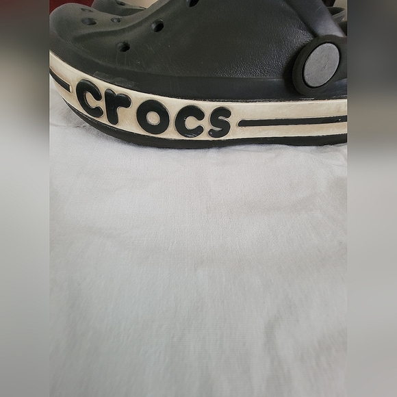 Crocs clogs, boys size J2/Y2, Black. - Picture 3 of 5